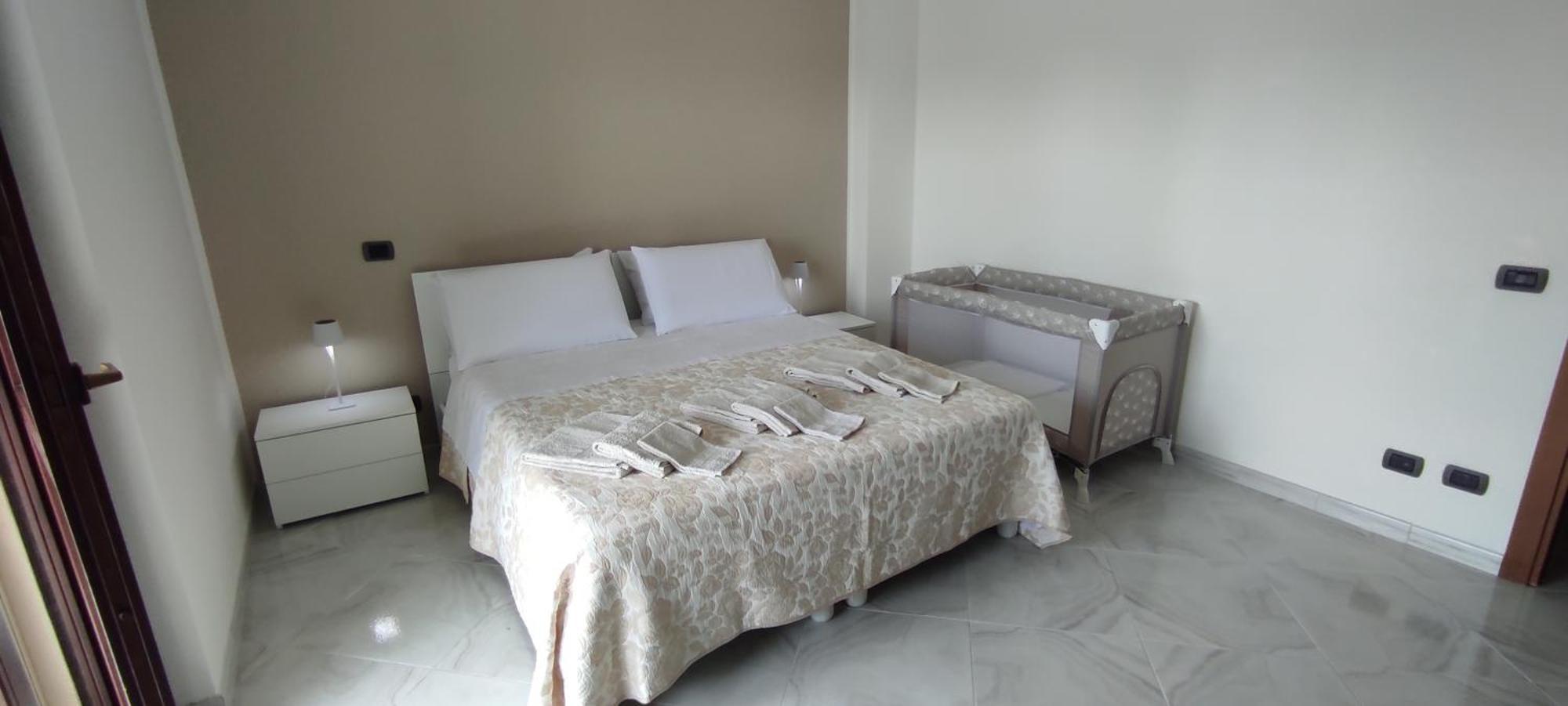 A Casa Di Chiara Apartment เลชเช ภายนอก รูปภาพ